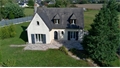 Maison située en campagne à la vente