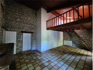maison ancienne à la vente -   17700  SURGERES, surface 137 m2 vente maison ancienne - UBI484652675